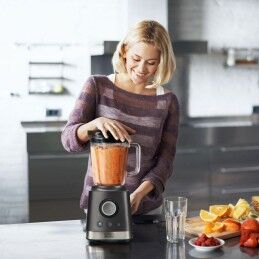 Black & Decker|Batedora de Copo Black & Decker ES9120110B
