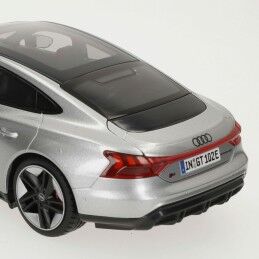 Bburago|Carro Bburago GT-Audi RS E-TRON GT 2022 1:18