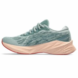 Sapatilhas de Running para Adultos Asics Novablast 3 Mulher Cinzento