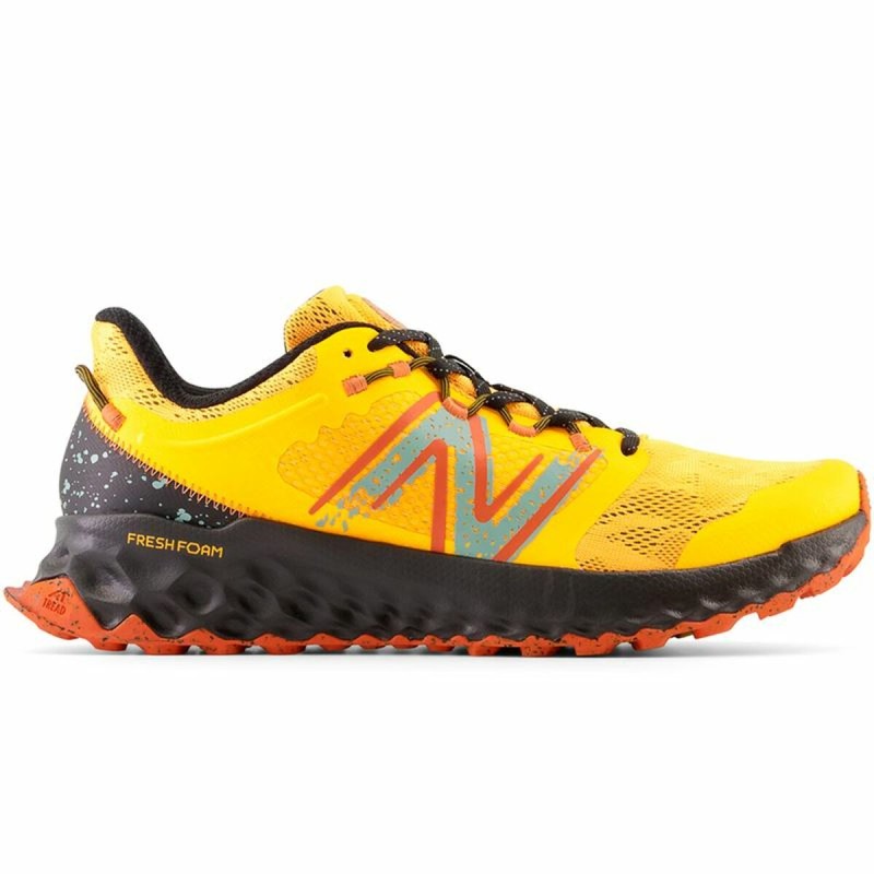 Sapatilhas de Desporto de Homem New Balance Fresh Foam Garoé Amarelo