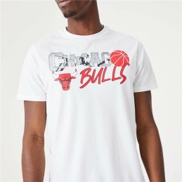 Camisola de Manga Curta Homem New Era NBA Infill Graphic Chicago Bulls Branco