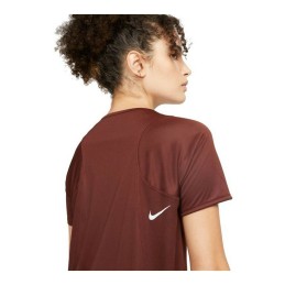 T-Shirt de Desporto de Manga Curta Nike Dri-FIT Race W Castanho