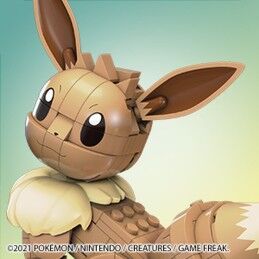 Mega Construx|Figura articulada Mega Construx  Eevee Medium + 7 Anos 215 Peças