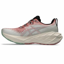 Sapatilhas de Desporto Mulher Asics Novablast 4 Tr Salmão