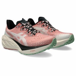 Sapatilhas de Desporto Mulher Asics Novablast 4 Tr Salmão