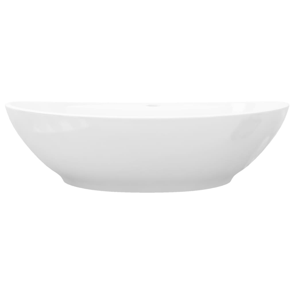 Lavatório cerâmico oval branco com buraco para torneira