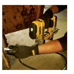 Dewalt|Engraxadeira Dewalt DCGG571M1 18 V