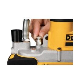 Dewalt|Engraxadeira Dewalt DCGG571M1 18 V
