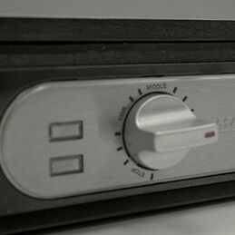 Mpm|Torradeira Mpm MGO-24 Preto 1400 W
