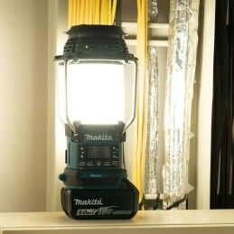Makita|Lanterna Makita DMR056