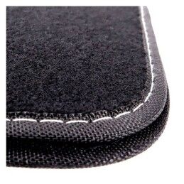 MOMO|Conjunto de Tapetes de Carro MOMO MOMLCM015BW Branco/Preto 4 uds