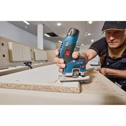 BOSCH|Fresadora de cantos BOSCH Professional 06016B0001